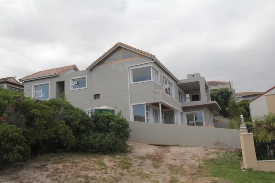 4 Bedroom Property for Sale in Whale Rock Heights Western Cape